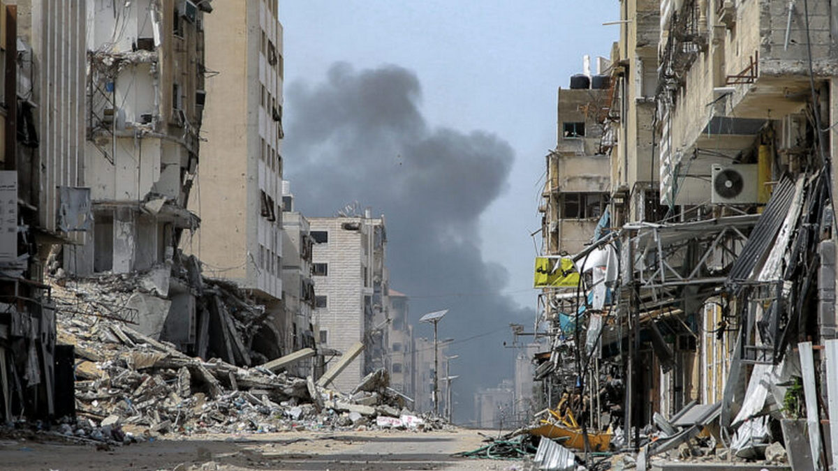 Γάζα: Ο στρατός του Ισραήλ απέσυρε τα άρματα από το νοσοκομείο Αλ Σίφα – Πληροφορίες για δεκάδες πτώματα