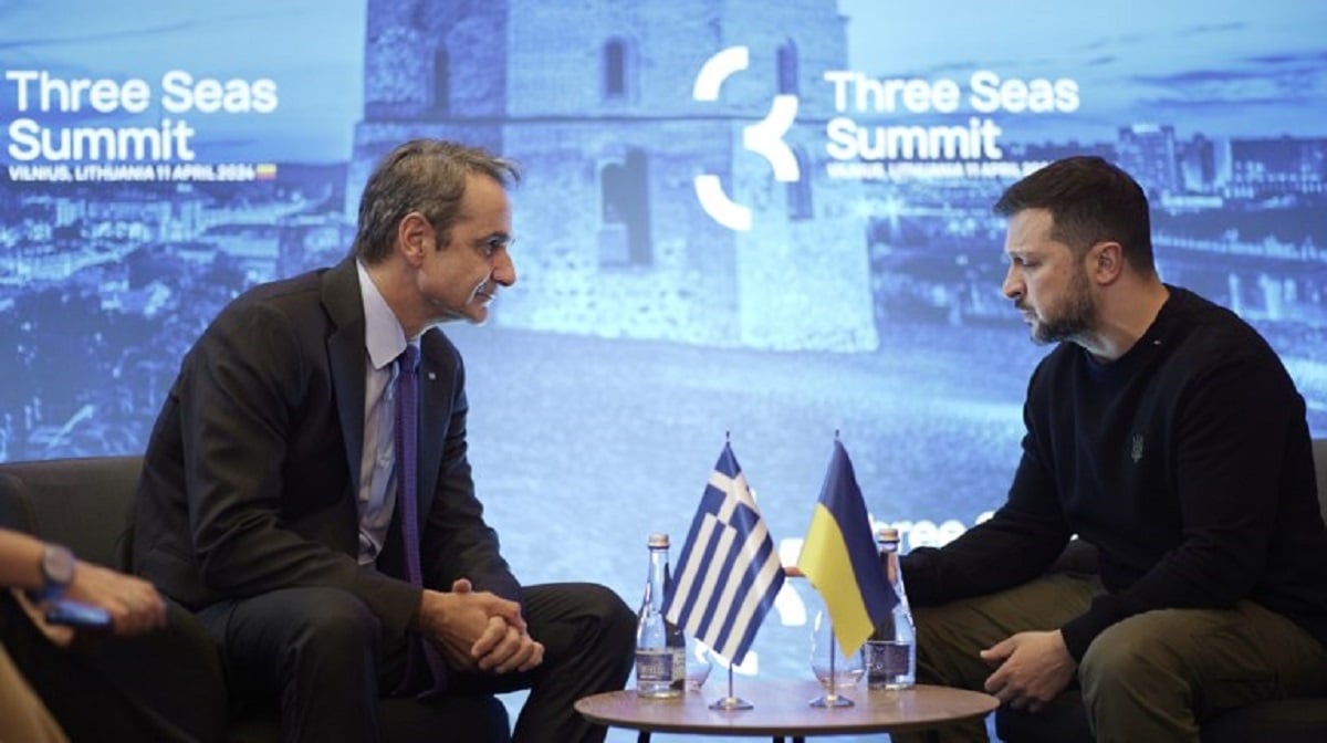 Συνάντηση Μητσοτάκη – Ζελένσκι στο Βίλνιους: «Η Ελλάδα θα συνεχίσει να βοηθάει την Ουκρανία»