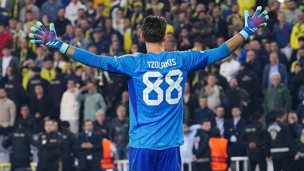 Κωνσταντίνος Τζολάκης: «Πριν από τα πέναλτι μου έδωσε ένα φυλαχτό ο πατέρας μου και τον ευχαριστώ δημόσια»