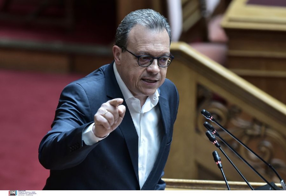 Φάμελλος στον Realfm 97,8: Καθυστερημένη η κίνηση του κ. Μητσοτάκη για τα διυλιστήρια