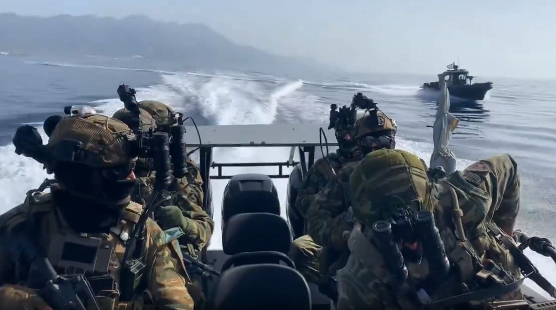 ΕΤΕΘ: Οι «αόρατοι» φρουροί των νησιών – Δείτε βίντεο από τις περιπολίες