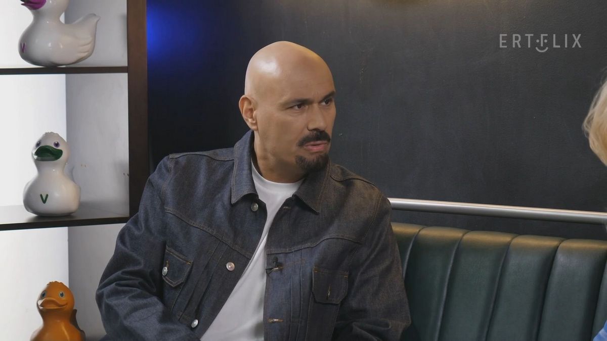 Ο Δημήτρης Σκουλός «αιφνιδίασε» την Τζένη Θεωνά: «Δεν σε πιστεύω, έχω δει αλαζονεία, οι ηθοποιοί έχουν γίνει παρουσιαστές»