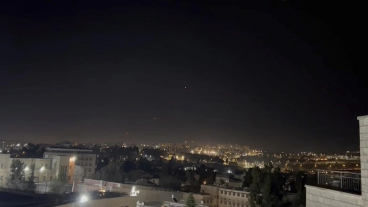 Συρία: Ισχυρές εκρήξεις ακούστηκαν στη Δαμασκό