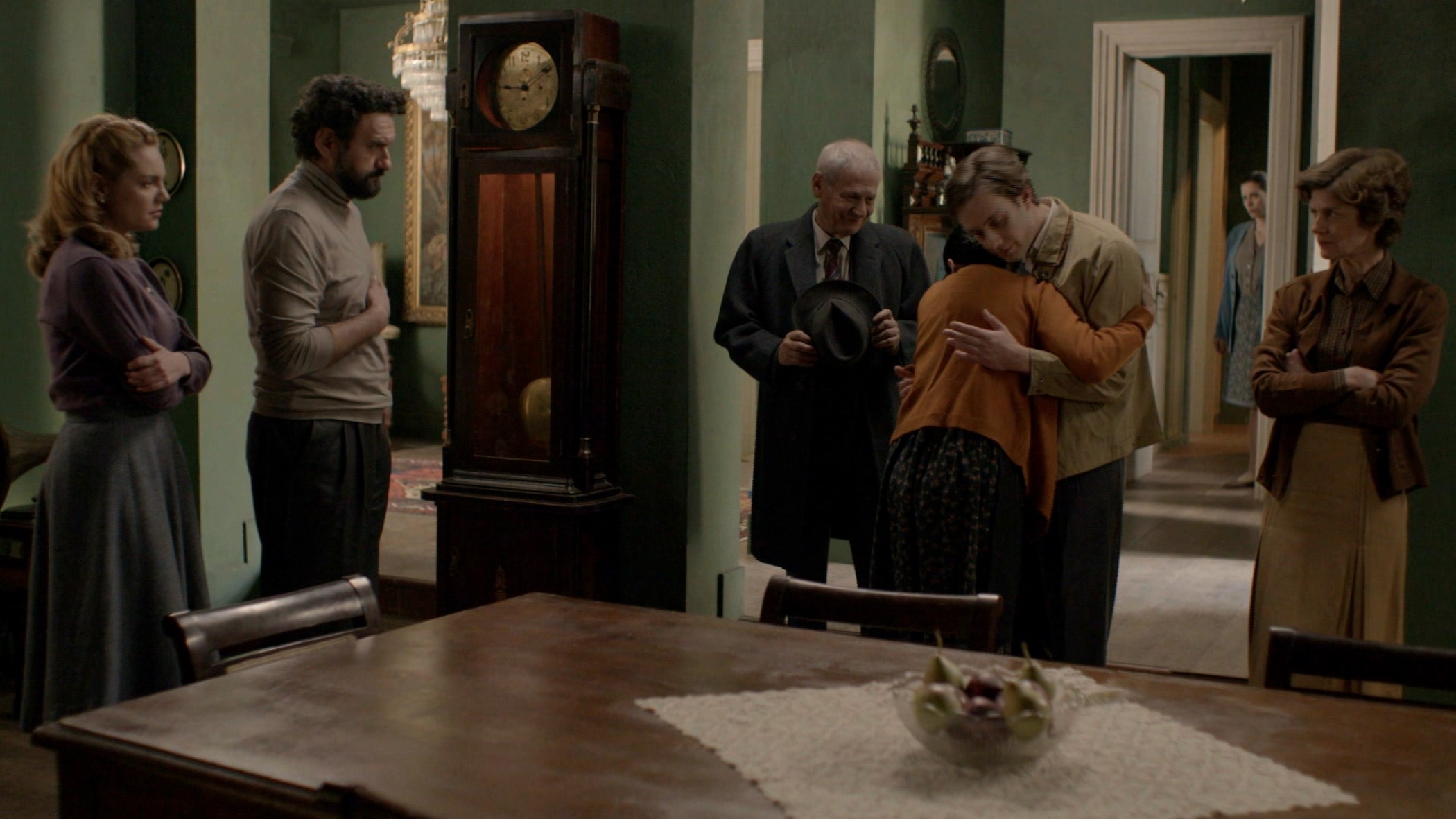 Το προξενιό της Ιουλίας: Ο Χρήστος φεύγει για την κλινική στην Αθήνα – «Το σπίτι των Προβιών ήταν ένα σπίτι αρρωστημένο»