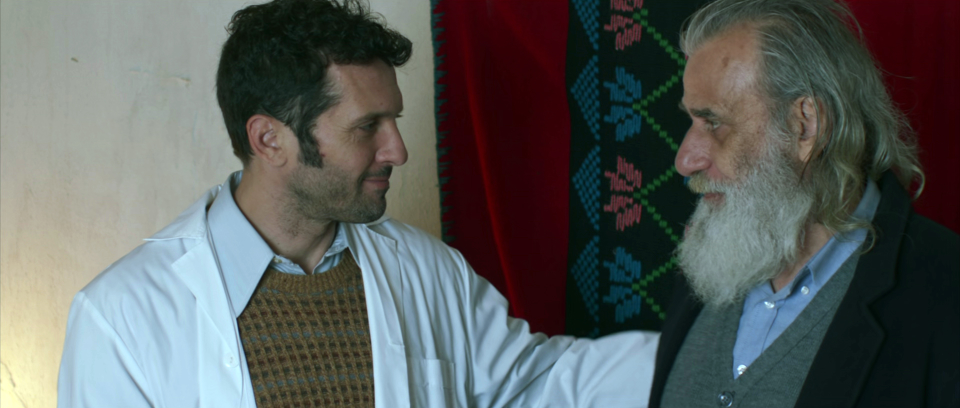 «Η παραλία»: Μετά τη δολοφονική επίθεση εναντίον του, ο Λοΐζος αλλάζει ριζικά τη ζωή του- Οι εξελίξεις της εβδομάδας