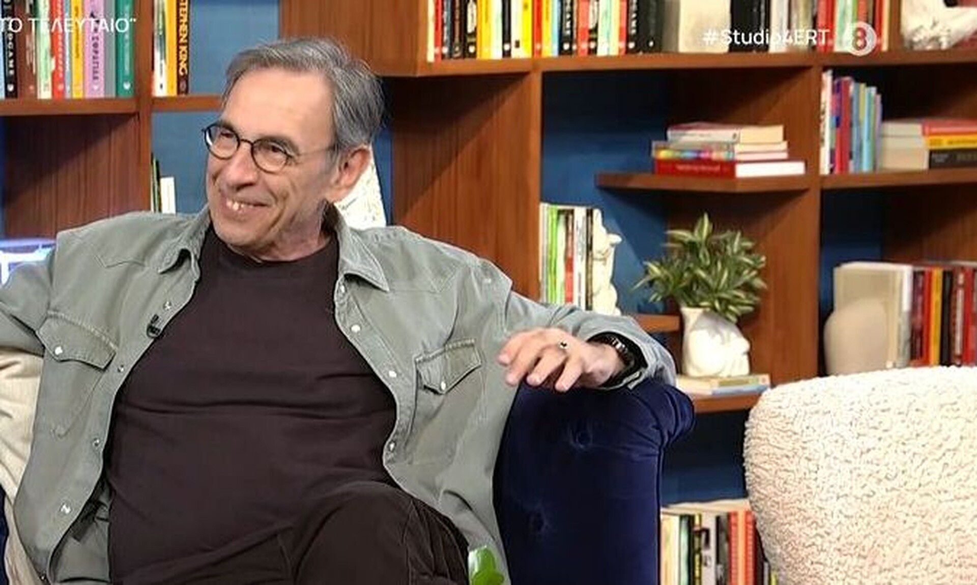 Διονύσης Τσακνής: «Το τηλέφωνό μου είναι γεμάτο φωτογραφίες του εγγονού μου…» – «Με έμαθε να βάζω πλυντήριο»