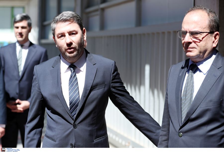 Ανδρουλάκης για υποκλοπές: Ανοίγει το «Κουτί της Πανδώρας» για τον Μητσοτάκη