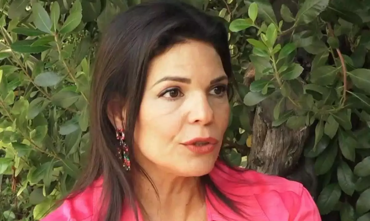 Μαρίνα Ασλάνογλου για το διαζύγιό της: «Προσπαθούμε να προσαρμοστούμε στη νέα μορφή της οικογένειας» – «Ο Κωνσταντίνος μεγαλώνει με αγάπη»