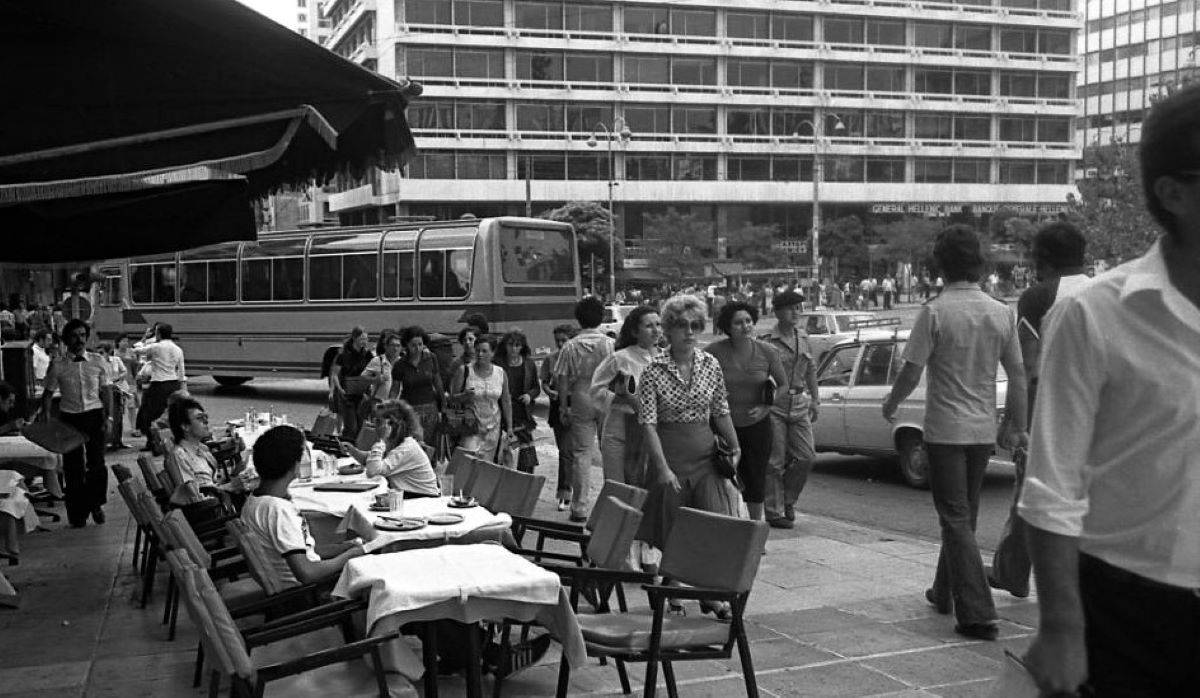 Κουίζ για την παλιά Αθήνα: Αναγνωρίζεις τον δρόμο; Είναι από τους πιο γνωστούς