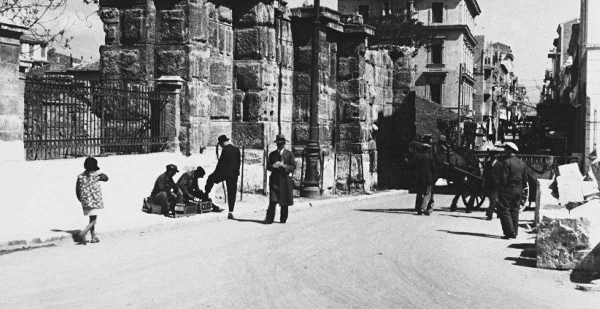 Κουίζ για την παλιά Αθήνα: Αναγνωρίζεις τον δρόμο; Είναι από τους πιο γνωστούς