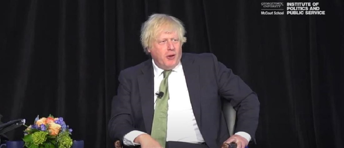 Μπόρις Τζόνσον: Αντίθετος στην επιστροφή των Γλυπτών του Παρθενώνα στην Αθήνα – Απαγγέλλει Ιλιάδα