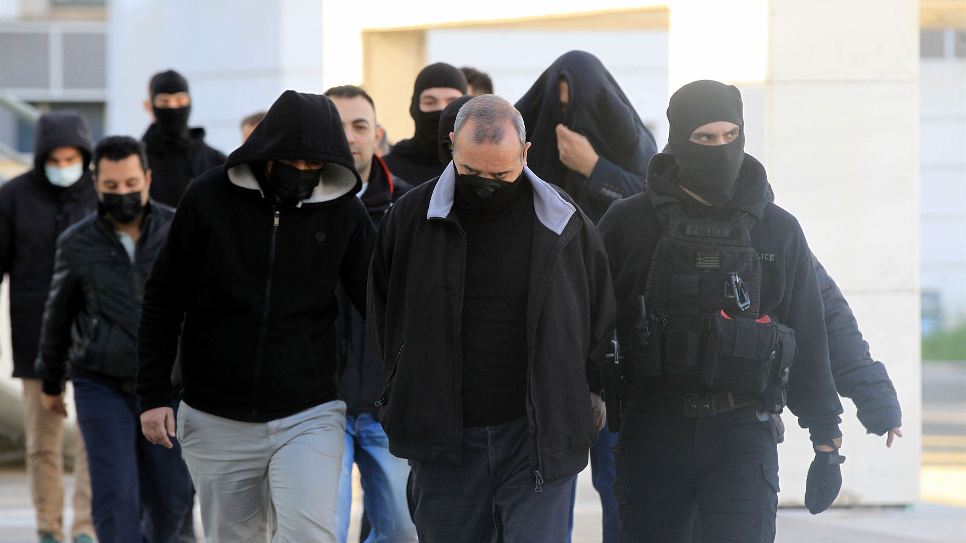 Κολωνός- Υπόθεση 12χρονης: Να μείνουν εκτός φυλακής 17 συνολικά κατηγορούμενοι που καταδικάστηκαν πρότεινε η Εισαγγελέας