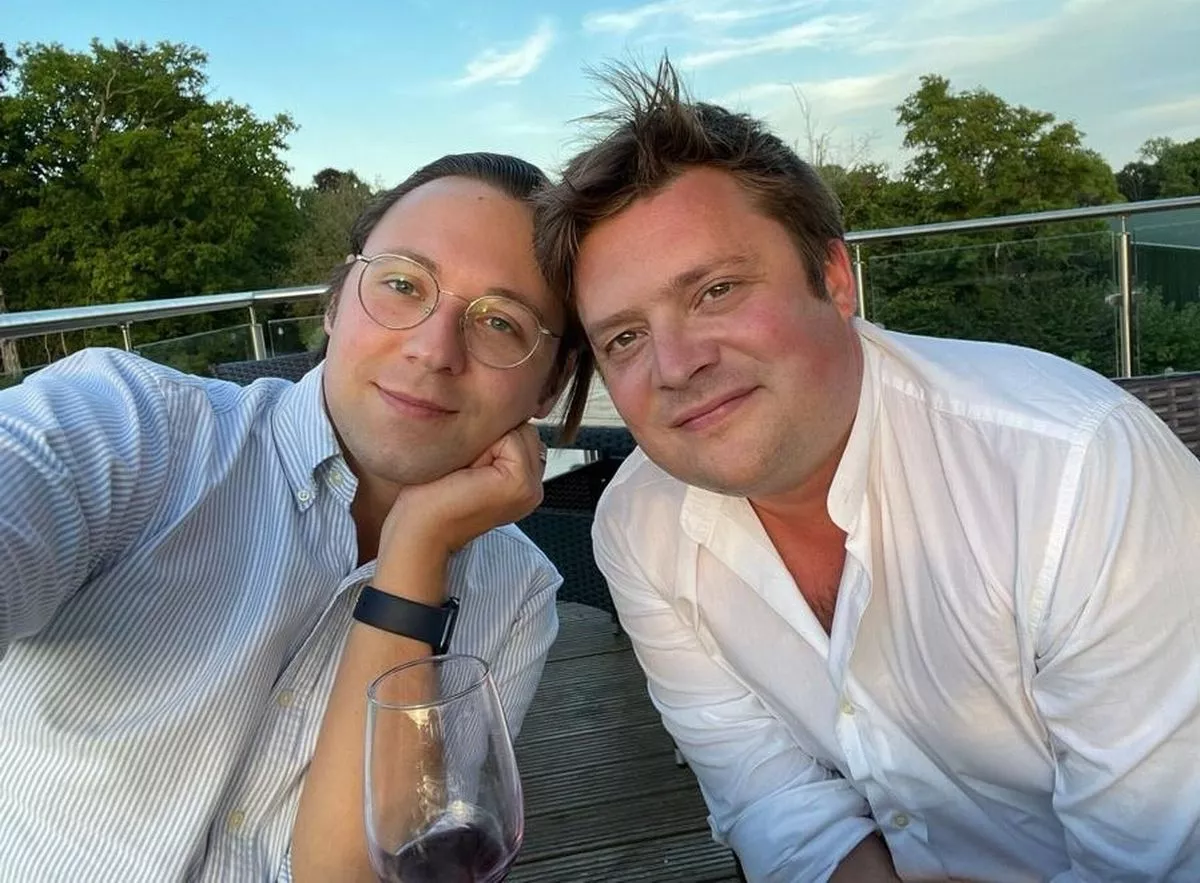 «Αν παντρευτώ τον σύντροφό μου, θα χάσω τη δουλειά μου» – Η εξομολόγηση 34χρονου ιερέα