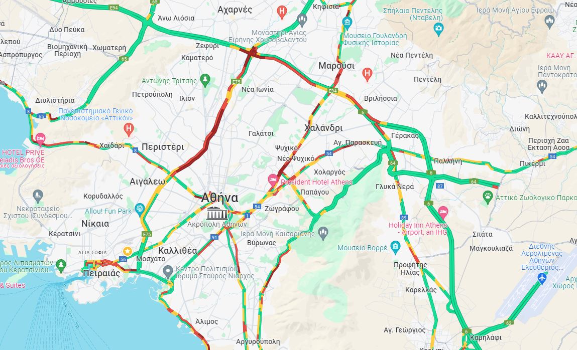 «Κόκκινος» ο χάρτης της κίνησης: «Έμφραγμα» σε Κηφισό και Κηφισίας – Δείτε LIVE ποιοι δρόμοι είναι μποτιλιαρισμένοι