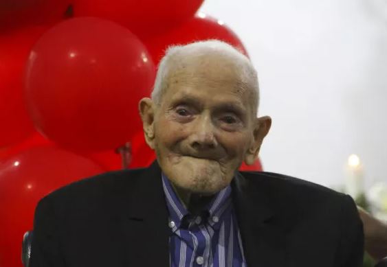 Πέθανε σε ηλικία 114 ετών ο γηραιότερος άνθρωπος στον κόσμο – Είχε 41 εγγόνια, 18 δισέγγονα και 12 τρισέγγονα