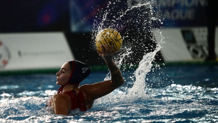 Ολυμπιακός – Ματαρό 16-12: Στον τελικό του Champions League με συγκλονιστική Ελευθεριάδου