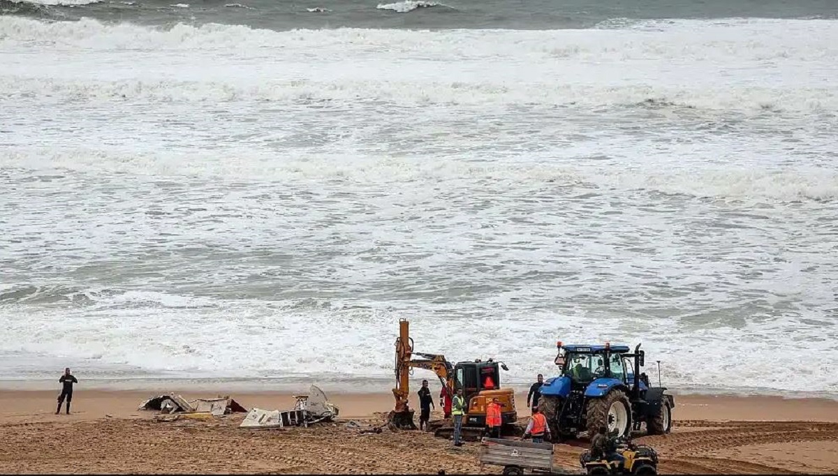 Τραγωδία στην Πορτογαλία: Τρείς ενήλικες και ένα 12χρονο παιδί αγνοούνται έπειτα από ναυάγιο