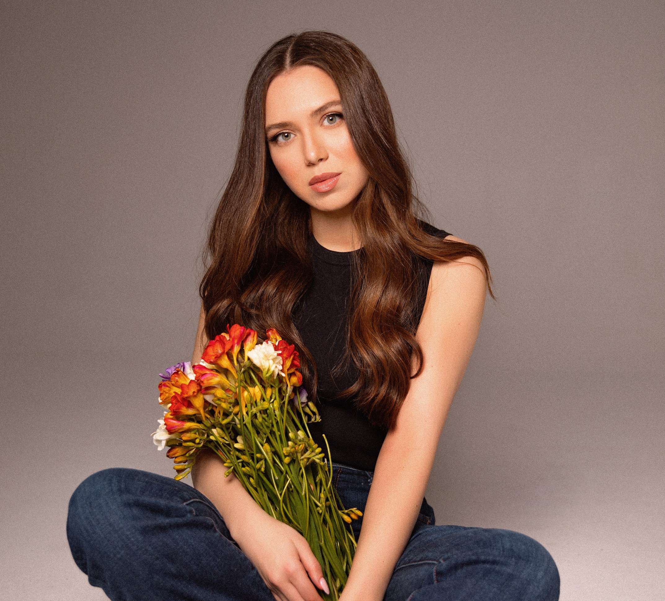 Η Νικόλ Σαραβάκου έρχεται στο θέατρο Άλσος με guest τον Στέλιο Ρόκκο