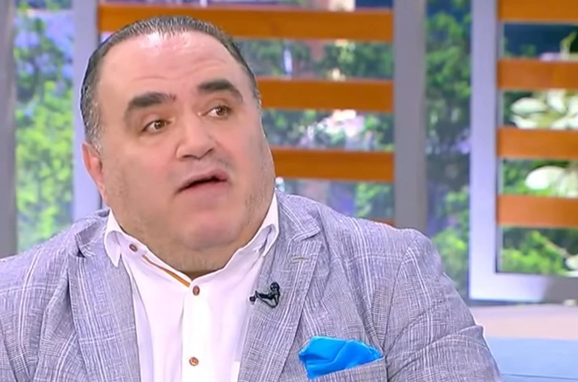 Μανώλης Σφακιανάκης: Νέα διευκρινιστική δήλωση μετά τις αντιδράσεις και την διαγραφή – «Οι αρχές μου είναι γνωστές και αδιαπραγμάτευτες»