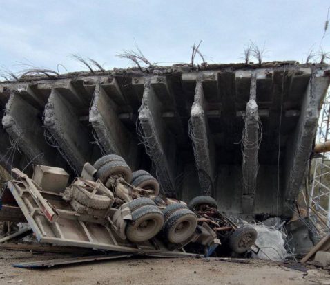 κατάρρευση γέφυρας στην περιφέρεια Σμολένσκ