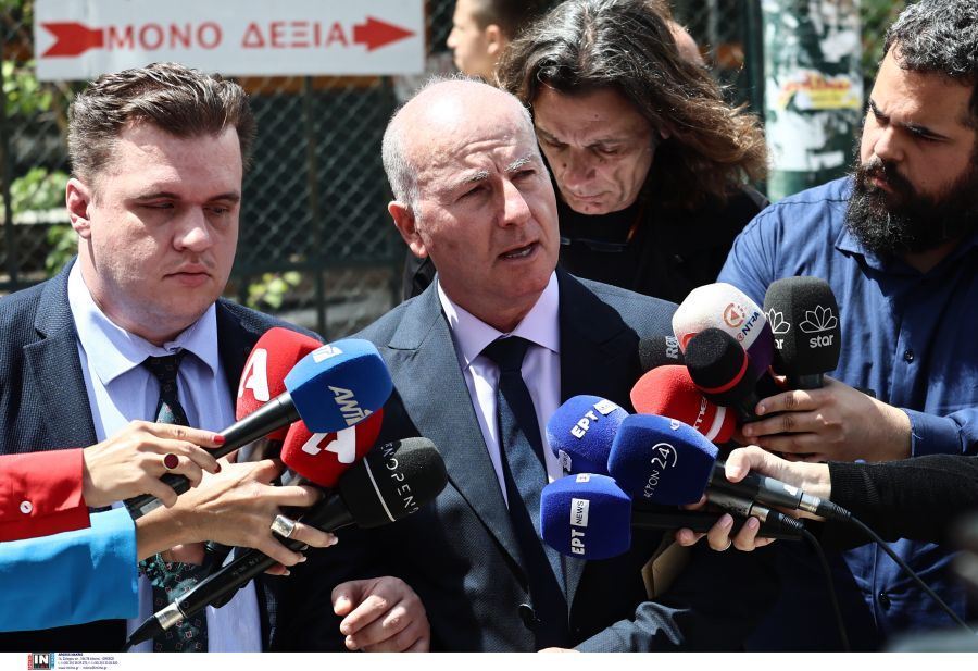 Κωνσταντίνος Φλώρος: «Η Δικαιοσύνη έκανε αμερόληπτα τη δουλειά της, λυπάμαι για τον κ. Τασούλα» δηλώνει ο πατέρας του