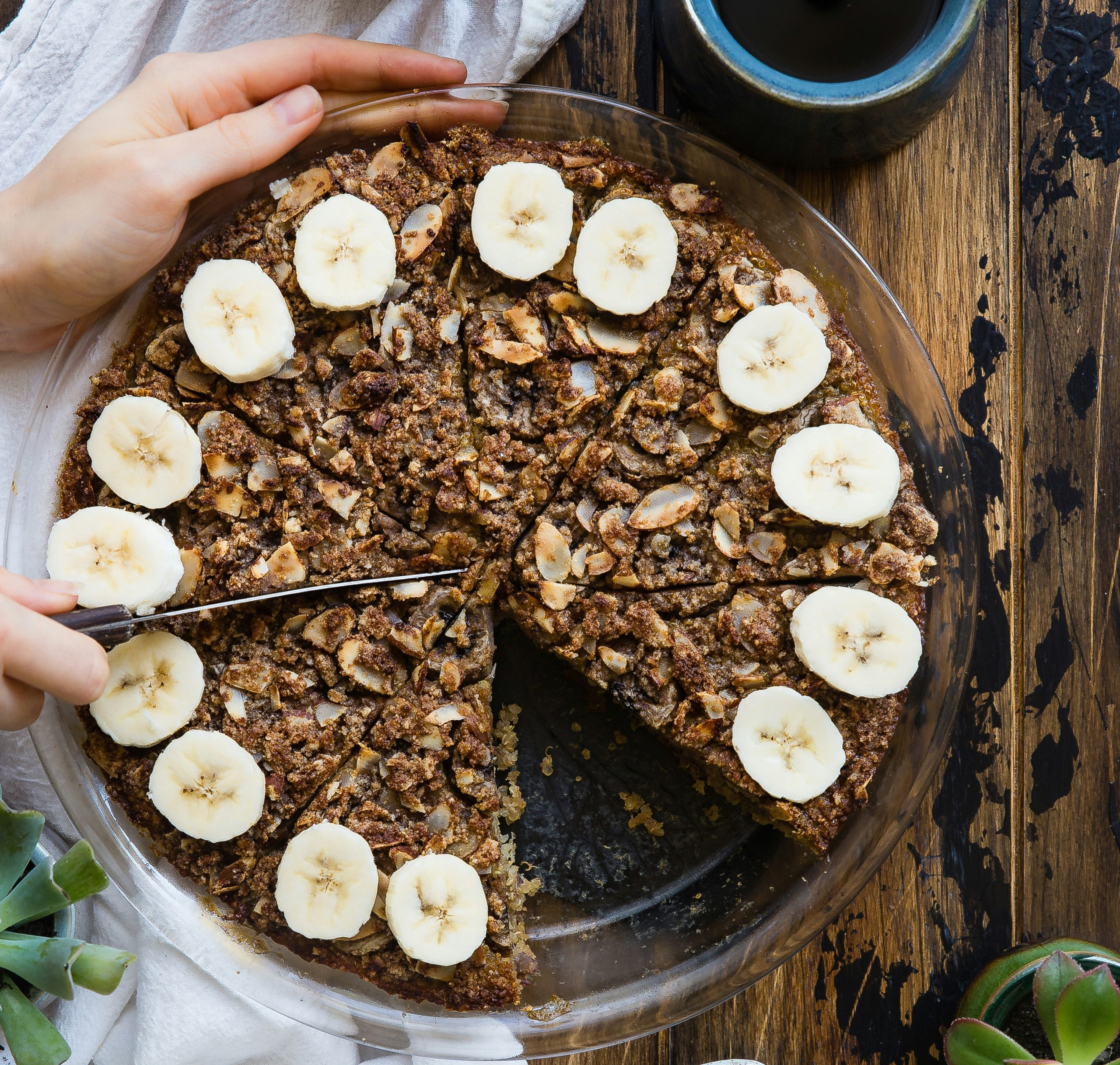 Συνταγή για υγιεινό κέικ με μπανάνα και φυστικοβούτυρο