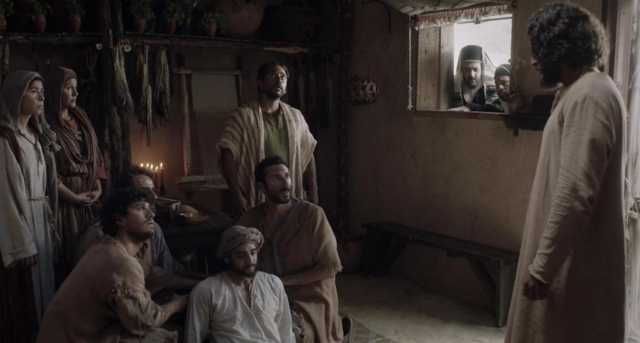 Το «The Chosen» αφηγείται την ιστορία του Ιησού από την Ναζαρέτ μέσα από τα μάτια των Αποστόλων και των ακολούθων αλλά και των εχθρών του.