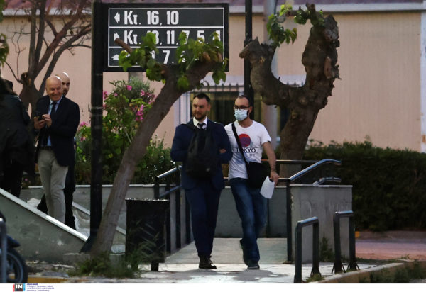 Βουλή- Φλώρος