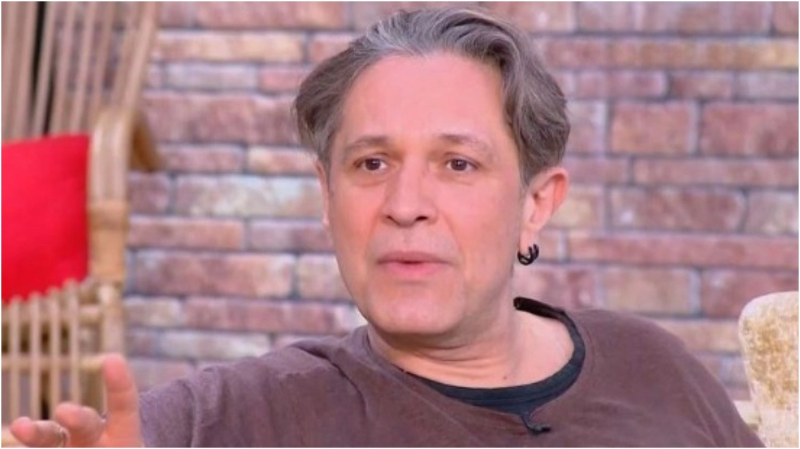 ΑΙΜΙΛΙΟΣ ΧΕΙΛΑΚΗΣ