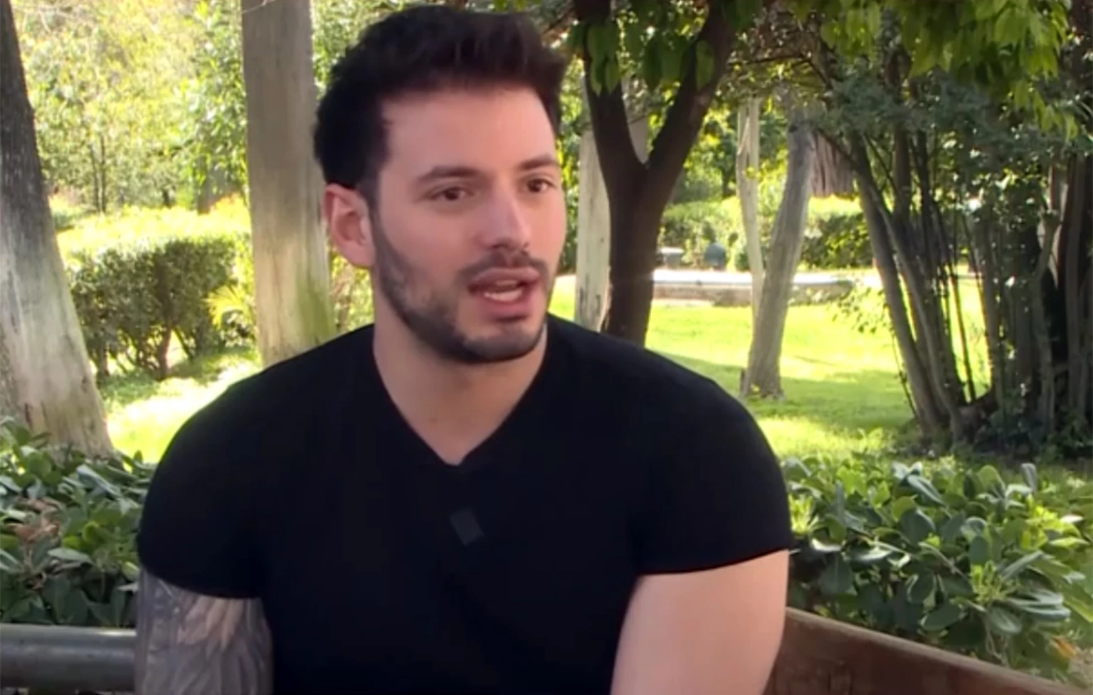 Βαγγέλης Κακουριώτης: «Θέλω παιδιά» – «Μια πριγκίπισσα και έναν μάγκα θέλω να κάνω»