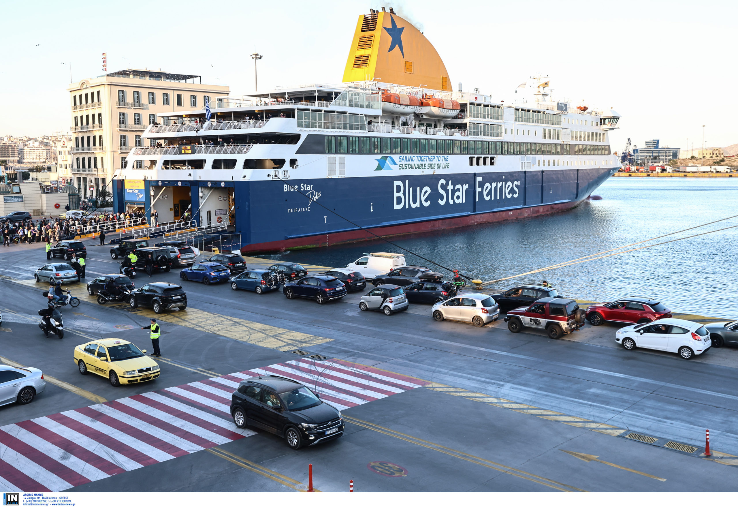 Πάσχα 2024: Κορυφώνεται η έξοδος των εκδρομέων – Αυξημένη κίνηση στο λιμάνι του Πειραιά