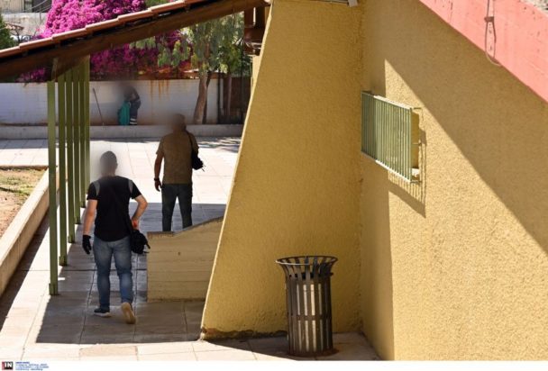 Απειλητικά μηνύματα σε σχολεία της Αττική