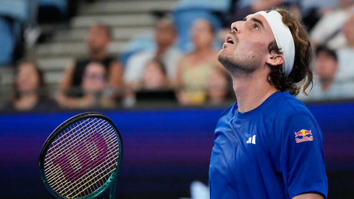 Rome Masters: Οδυνηρός αποκλεισμός από τη συνέχεια της διοργάνωσης για τον Στέφανο Τσιτσιπά