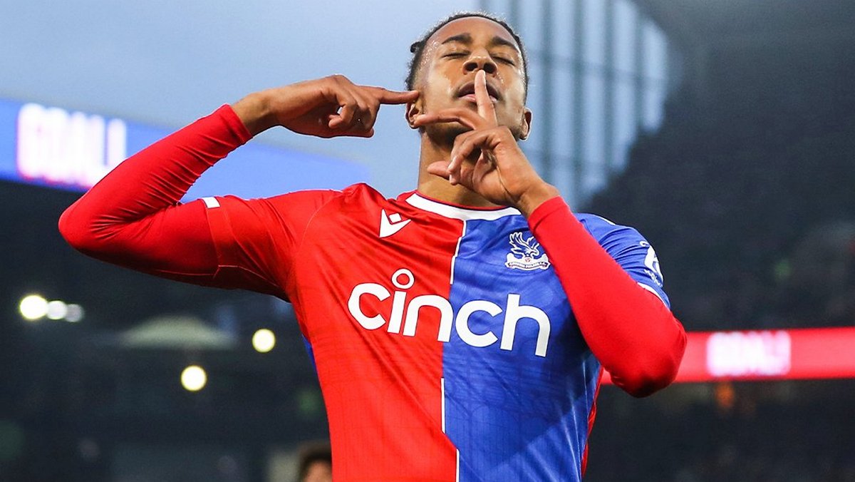 Premier League: Εφιαλτική νύχτα για την Μάντσεστερ Γιουνάιτεντ – Την διέσυρε με 4-0 η Κρίσταλ Πάλας – ΒΙΝΤΕΟ