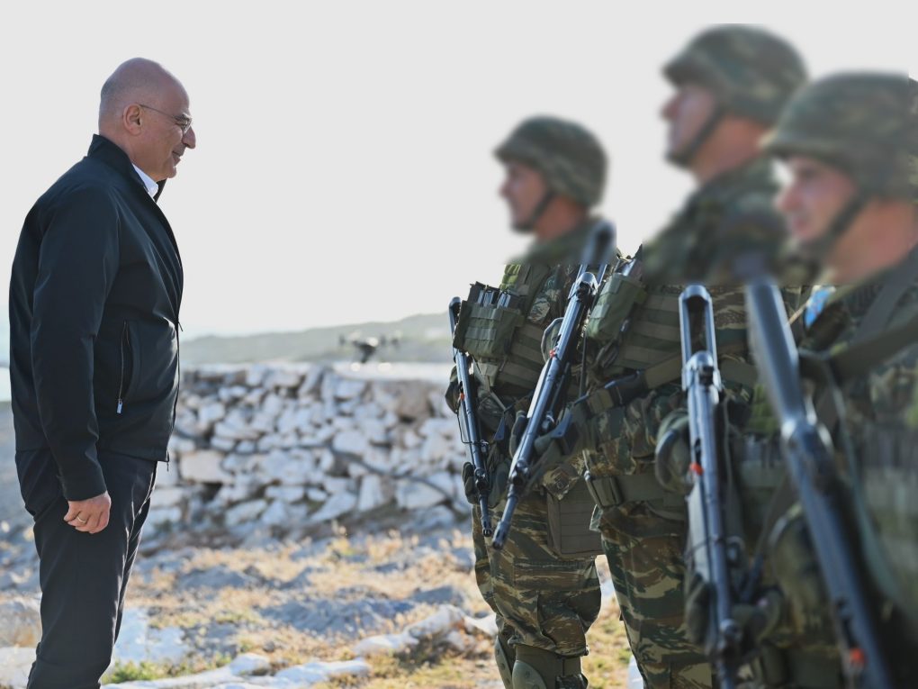 Στο Καστελλόριζο Δένδιας – Χούπης κι οι Τούρκοι «βράζουν» με την «Γαλάζια Πατρίδα»