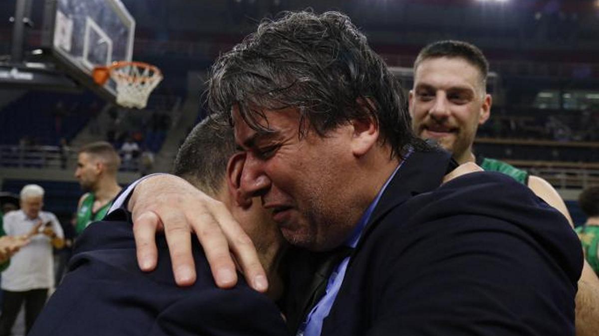 Έκλαψε ο Μιχάλης Κουρής για την άνοδο του Μίλωνα στην Basket League – «Η χαρά μας είναι απέραντη, μπράβο στα παιδιά»