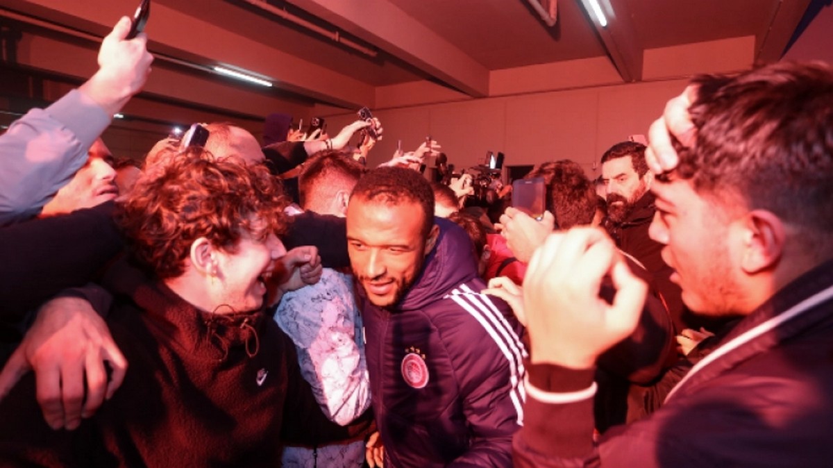 Ολυμπιακός: Στις 07:00 το πρωί της Μ. Παρασκευής επιστρέφει η αποστολή μετά την άλωση… του Μπέρμιγχαμ