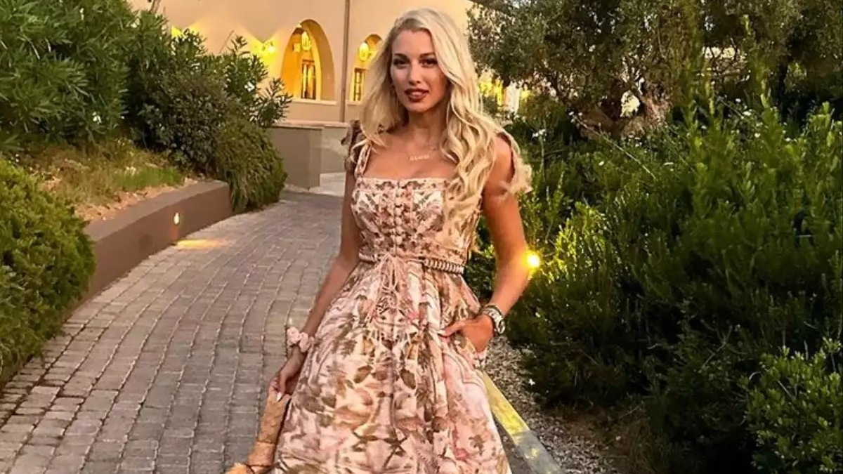 Κωνσταντίνα Σπυροπούλου: Η φωτογραφία με την φουσκωμένη κοιλίτσα της μέσα από το μπάνιο του σπιτιού της