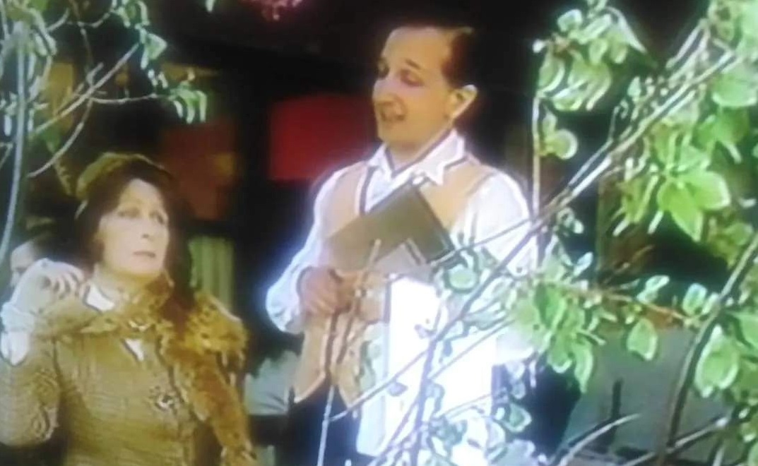 Άννα Παναγιωτοπούλου: Το «αντίο» από τον Σπύρο Μπιμπίλα – «Άλλαξε την επιθεώρηση και την ματιά μας»