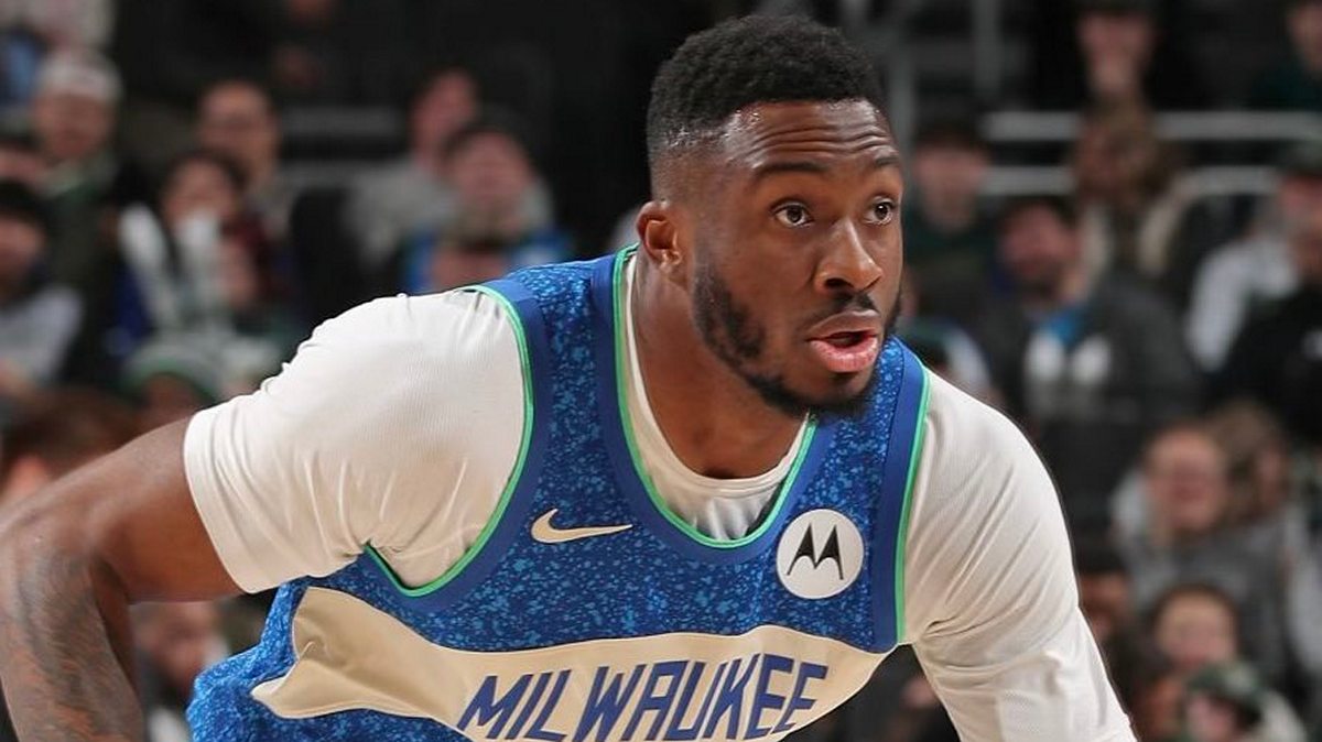 Αντετοκούνμπο