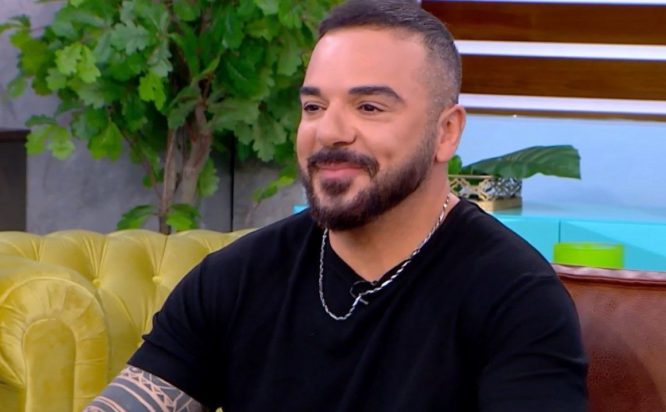 Τριαντάφυλλος