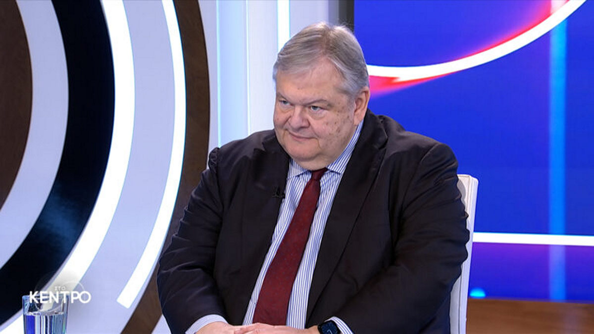 Ευάγγελος Βενιζέλος: Με έχει απασχολήσει πολύ ο διαχωρισμός Εκκλησίας-Κράτους – Τι είπε για το Μάτι