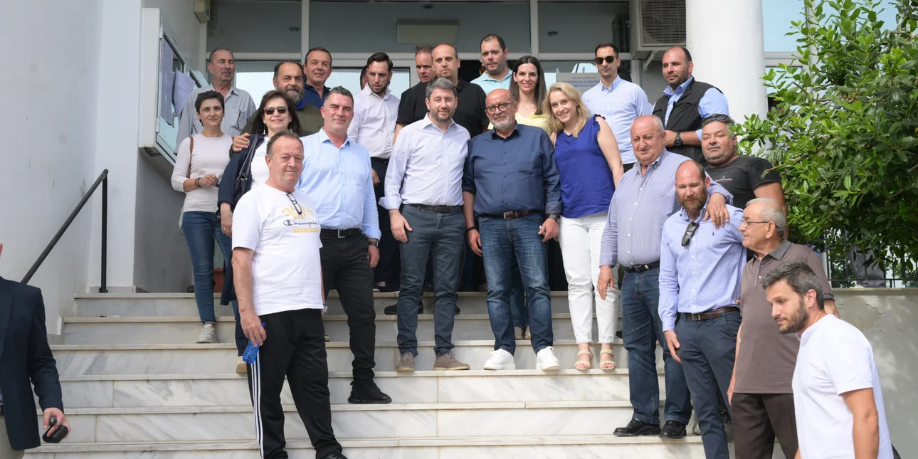 Ανδρουλάκης: Συναντήθηκε με την επιτροπή πλημμυροπαθών Φαρκαδόνας Τρικάλων – «Να δημιουργηθεί task force για την ανασυγκρότηση της Θεσσαλίας»