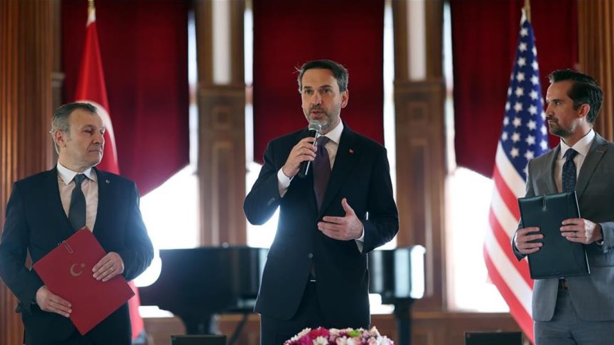 Αλπαρσλάν Μπαϊρακτάρ