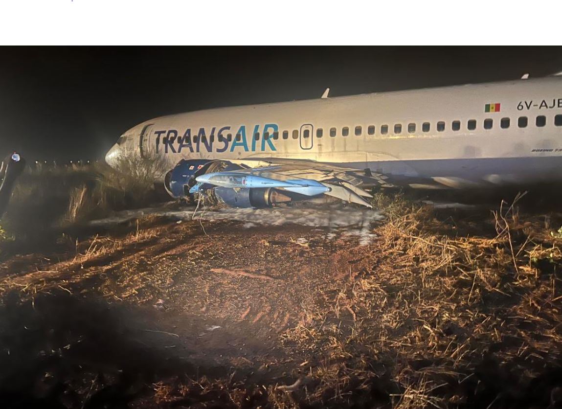 Νέο ατύχημα με αεροσκάφος της Boeing: Βγήκε εκτός διαδρόμου κατά την απογείωση, 11 τραυματίες – Βίντεο