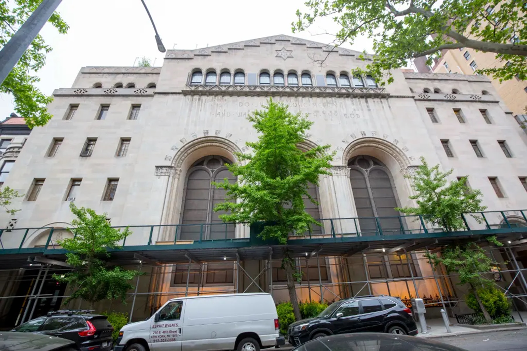 ΗΠΑ: Στόχος φαρσέρ 4 συναγωγές του Μανχάταν