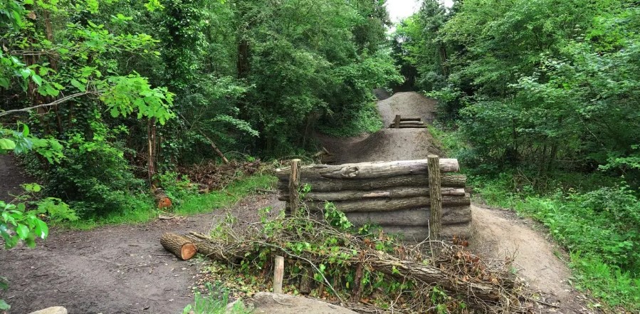 Φρίκη: Ομαδικός βιασμός 14χρονης – Ο φίλος της την «νοίκιασε» σε παρέα εφήβων