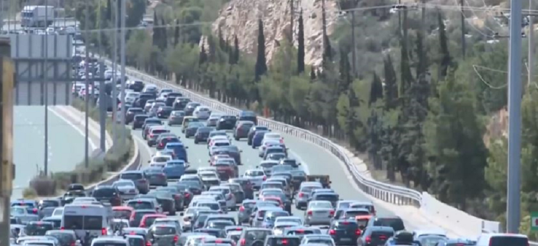 Πάσχα 2024: Τι θα ξοδέψετε στο ταξίδι ανάλογα με το αυτοκίνητο – Σύγκριση κόστους