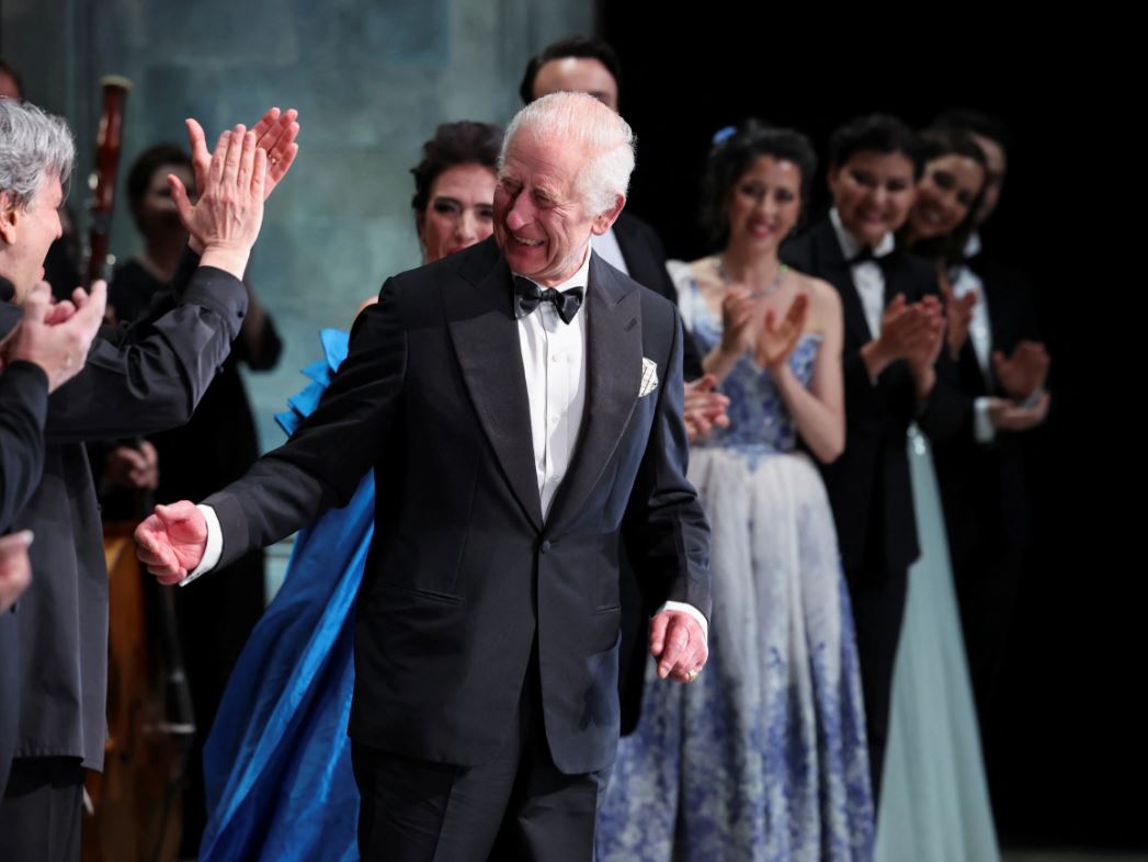 Στην Γαλλία για την D-Day ο βασιλιάς Κάρολος – Το πρώτο ταξίδι στο εξωτερικό, μετά την διάγνωση με καρκίνο