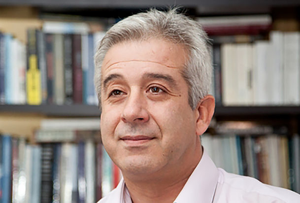 Κώστας Υφαντής